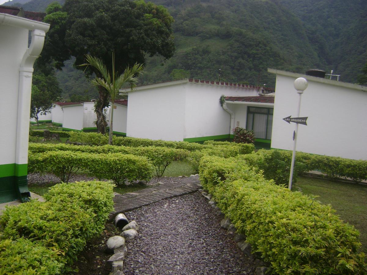 Servituristicos La Esmeralda Hotel Santa Maria ภายนอก รูปภาพ