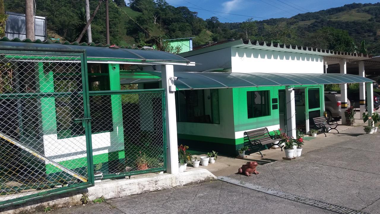 Servituristicos La Esmeralda Hotel Santa Maria ภายนอก รูปภาพ